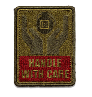 Patch 5.11 HANDLE WITH CARE PATCH kolor: GREEN